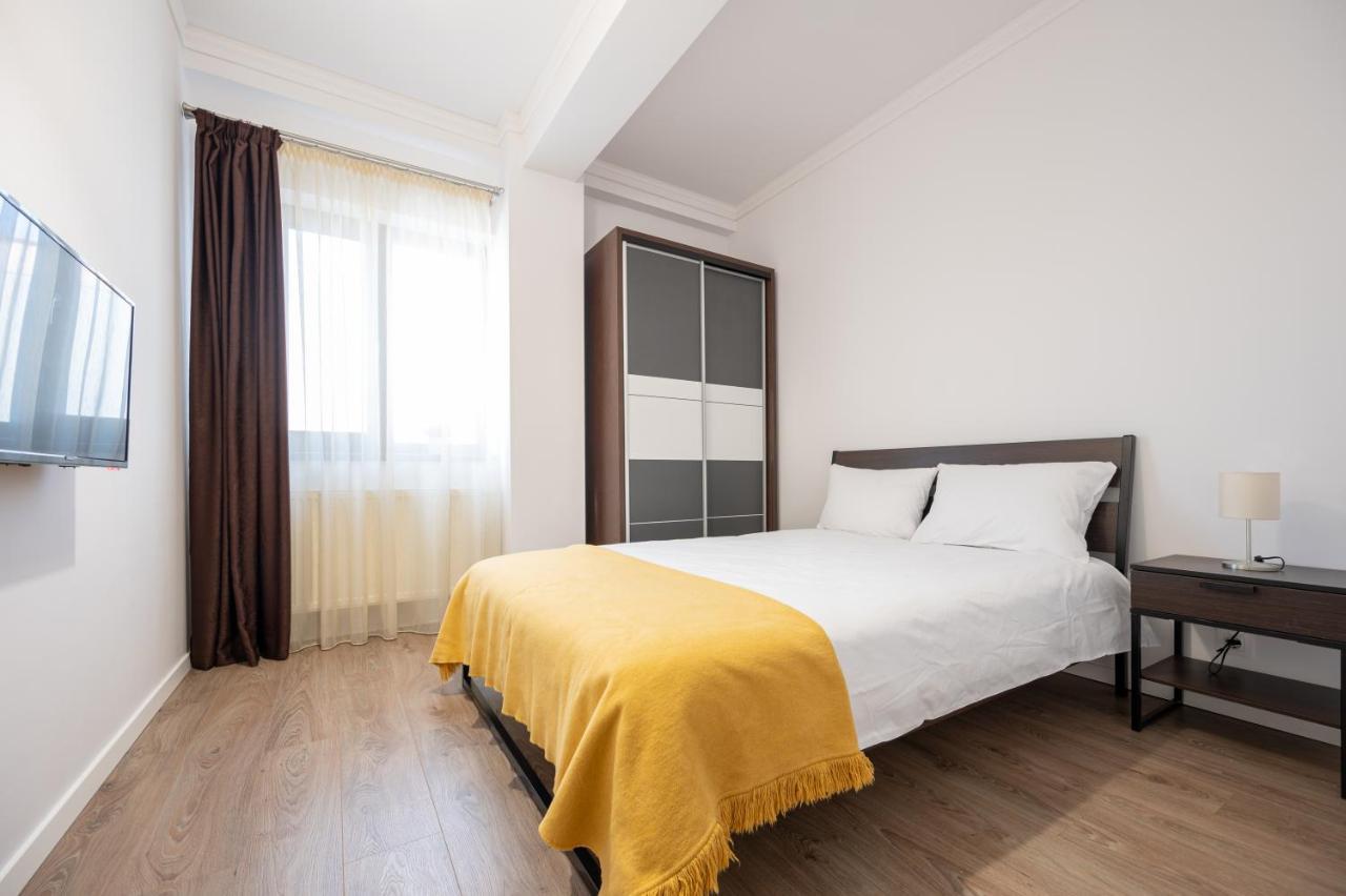 Tei Apartments Oradea Bagian luar foto
